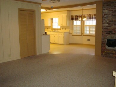 1424 Lake Valley Rd, Macon, GA 31210 - photo 4