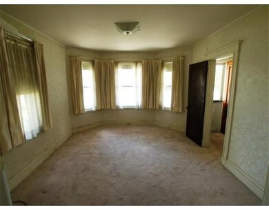 842 Fellsway, Medford, MA 02155 - photo 5