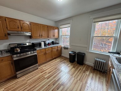 10 Alton Ct unit 2, Brookline, MA 02446 - photo 3