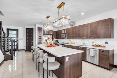 9114 NW 158th St, Miami Lakes, FL 33018 - photo 7