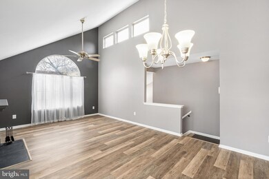 6 Huber Ct unit 103, Hightstown, NJ 08520 - photo 5