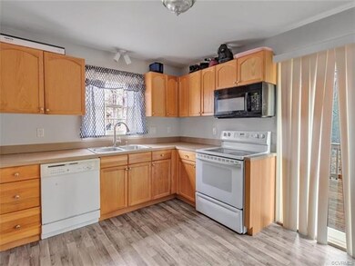 4700 Mason Way Ct, North Chesterfield, VA 23234 - photo 5