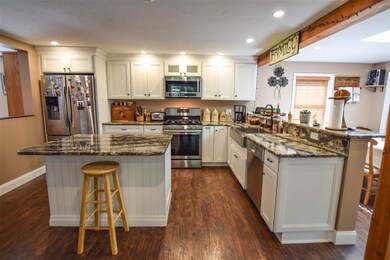 31 Henderson Rd unit 13, Gilford, NH 03249 - photo 5