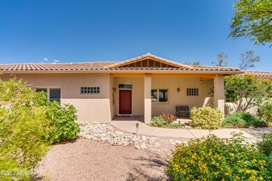 Fairway View Cir-9