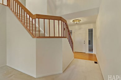 1170 Oak Hill Rd, Lake Barrington, IL 60010 - photo 4