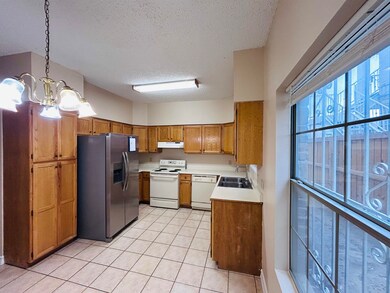 1419 E Gustavus St unit 43, Laredo, TX 78040 - photo 5