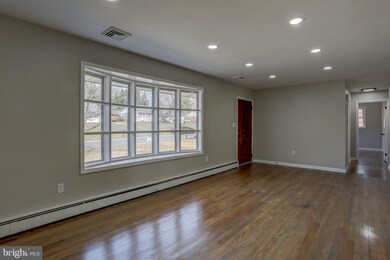 299 Sun Valley Dr, Leola, PA 17540 - photo 6