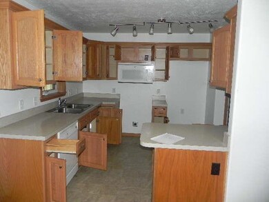 4192 S 82nd Rd, Bolivar, MO 65613 - photo 4