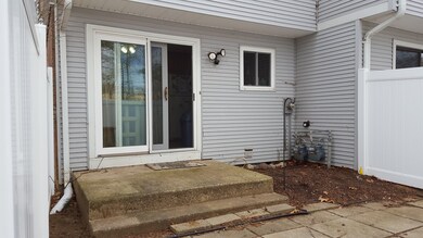 31 Sheri Ln unit 31, Agawam, MA 01001 - photo 3