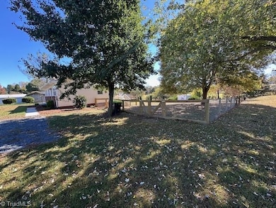 2505 Banner Whitehead Rd, Sophia, NC 27350 - photo 3