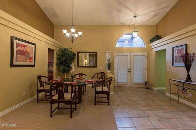Entry-dining
