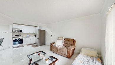 7180 NW 179th St unit 105, Hialeah, FL 33015 - photo 4