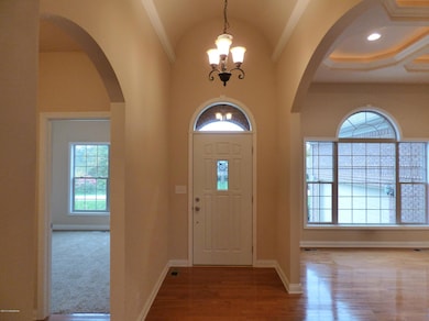 146 Burlwood Cir, Mount Washington, KY 40047 - photo 5