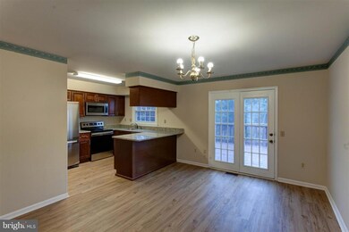 642 Concerto Ln, Silver Spring, MD 20901 - photo 7