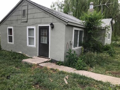 632 W California Ave, Homedale, ID 83628 - photo 3