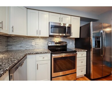 Ocean Gate Tower unit 908, Revere, MA 02151 - photo 2