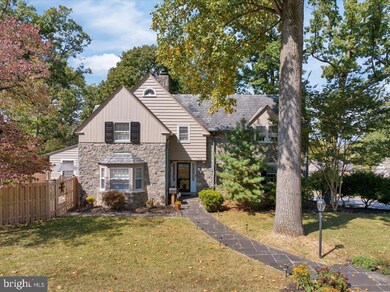 1518 Lorraine Rd, Reading, PA 19604 - photo 4