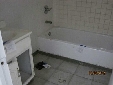 Full Bath.
