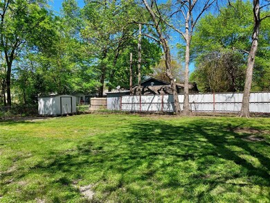 257 Graham Ave, Bonham, TX 75418 - photo 7