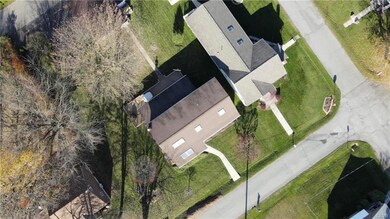 52 Ryan Ave, Tamaqua, PA 18252 - photo 2