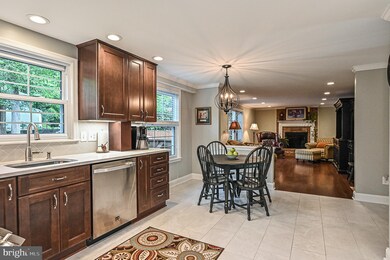 7721 Middle Valley Dr, Springfield, VA 22153 - photo 7