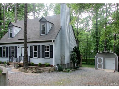 Tons of parking space, storage shed/workshop