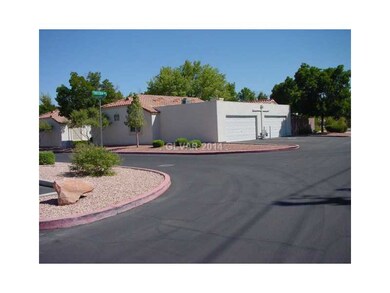 Property Photo. Double Garage - Long Driveway