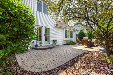 1131 Tuscany Ln, Naperville, IL 60564 - photo 2