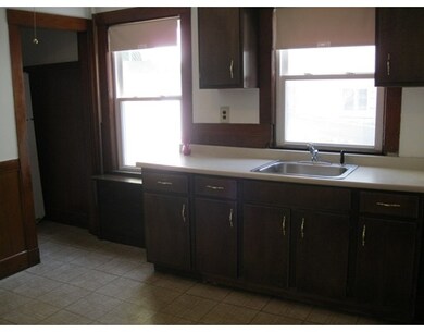 9 Upland Rd unit 1, Somerville, MA 02144 - photo 2