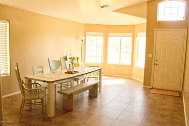 844 N Swan Drive-5