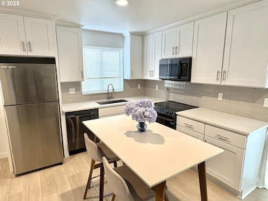 6 NE 74th Ave unit B, Portland, OR 97213 - photo 3