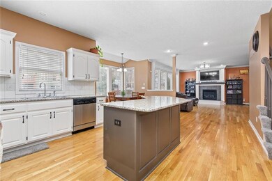 21107 W 56th St, Shawnee, KS 66218 - photo 7