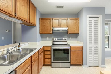 14OceanParkCt-20
