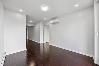 138-12 Northern Blvd unit 3E, Flushing, NY 11354 - photo 4
