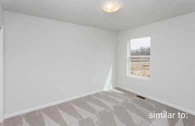 4375 E 44th St, Des Moines, IA 50317 - photo 6