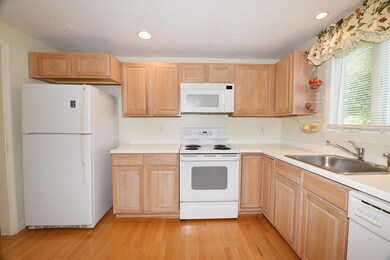 125 Leisure Green Dr N, Mashpee, MA 02649 - photo 6