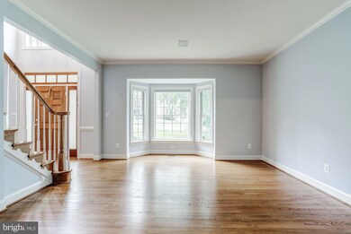 7882 Pembridge Rd, Manassas, VA 20112 - photo 4