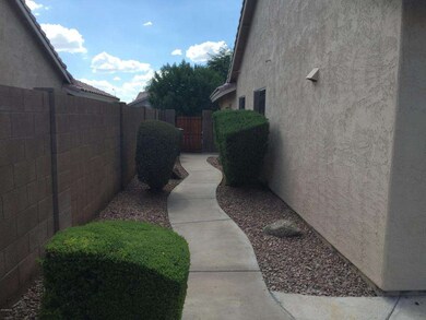 2801 S Los Altos 3