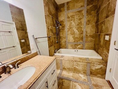 9 Rice St unit 2, Brookline, MA 02445 - photo 3