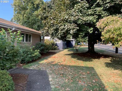 2158 Cal Young Rd, Eugene, OR 97401 - photo 2