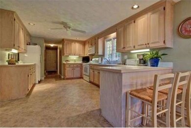 8 Ridge Rd, Hopkinton, MA 01748 - photo 4