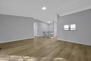 3843 Peak Ridge Dr, Columbus, OH 43230 - photo 6