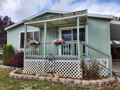 4647 Winter Ave unit 40, Klamath Falls, OR 97603 - photo 3