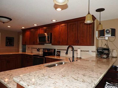 10 Esek Hopkins Ln, Cumberland, RI 02864 - photo 6