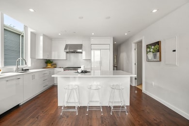 812 E 6th St unit 17, Boston, MA 02127 - photo 6