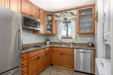 Updated Kitchen with Stainless Steel Appliances