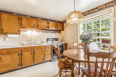 624 Snyder St, Conway, PA 15027 - photo 7