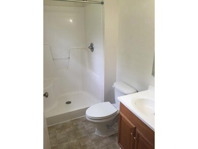 1136 Snowden Terrace, Johnson City, TN 37601 - photo 7