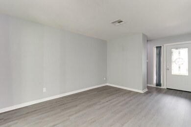 9514 Jaywood Dr, Houston, TX 77040 - photo 7