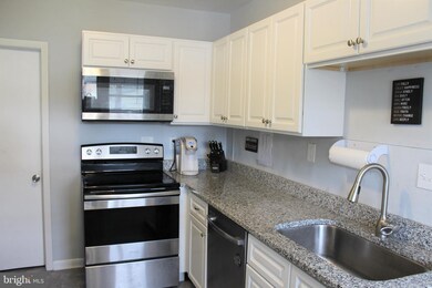 227 Beechwood Rd, Brookhaven, PA 19015 - photo 6